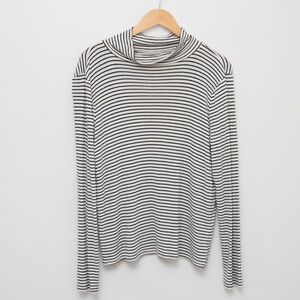 American Eagle Striped Top Size Large